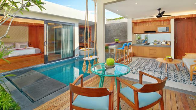 Romantic Seminyak Private Pool Villas With Private Rooftop Terraces