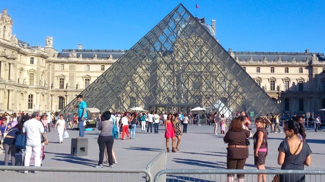 Paris Guided Semi Private Three Hour Masterpieces Tour Of Louvre With