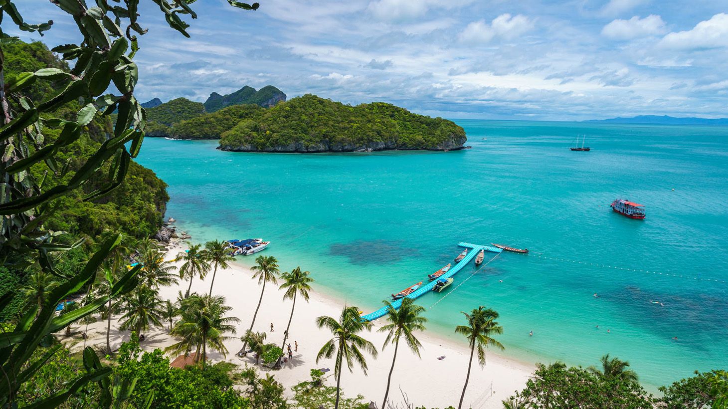 Ang Thong Marine Park Discovery Day Cruise with Breakfast and Buffet Lunch
