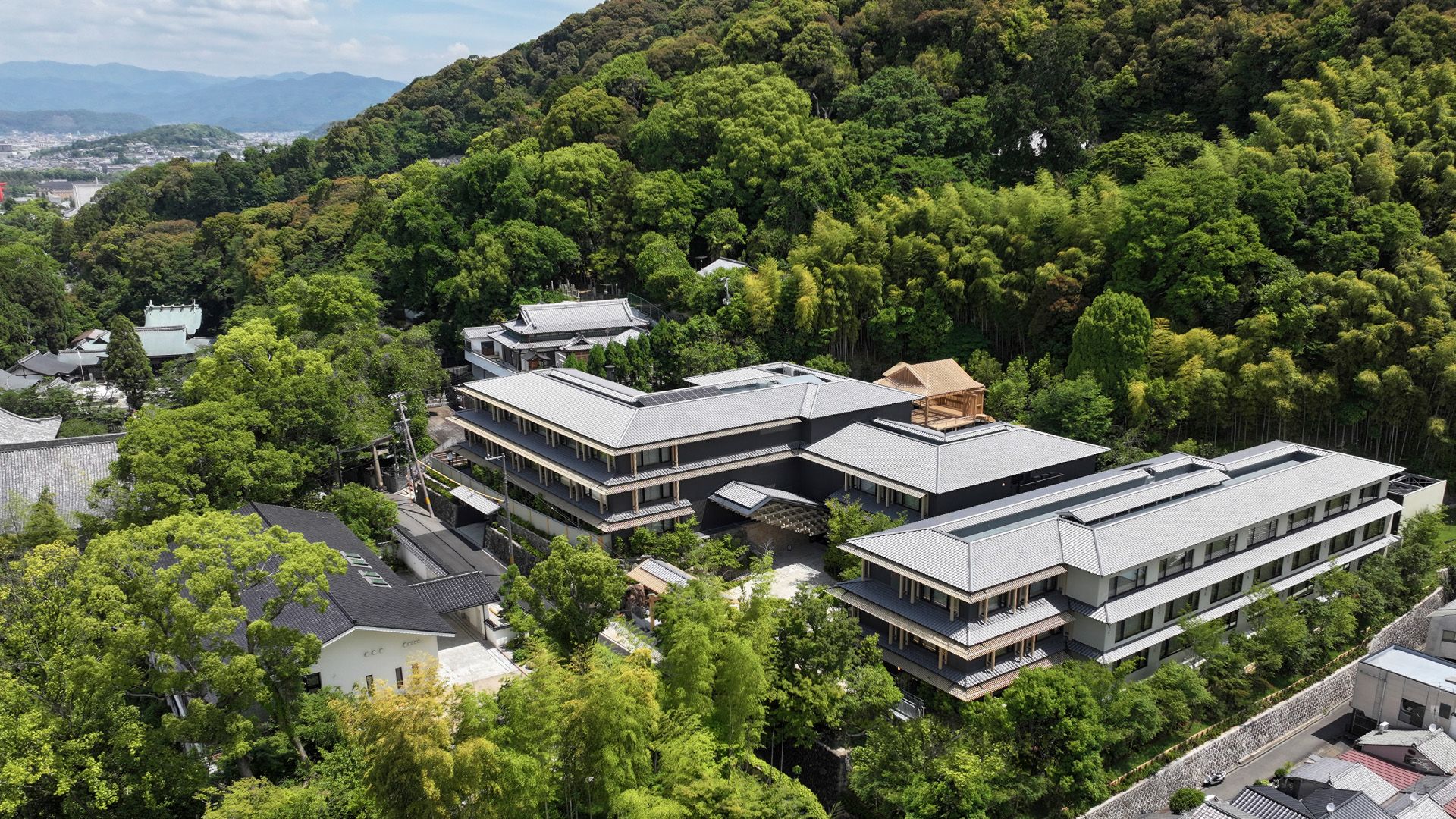 Grand Opening: Hilltop Kyoto Sanctuary in Higashiyama Gardens with Daily Breakfast & Cocktails