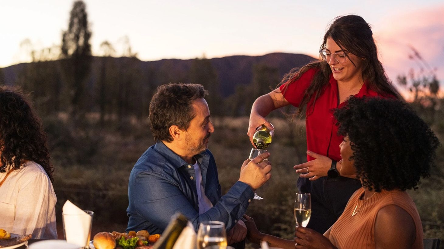 Half-Day Uluru Sacred Sites & Sunset Tour with BBQ Dinner & Drinks