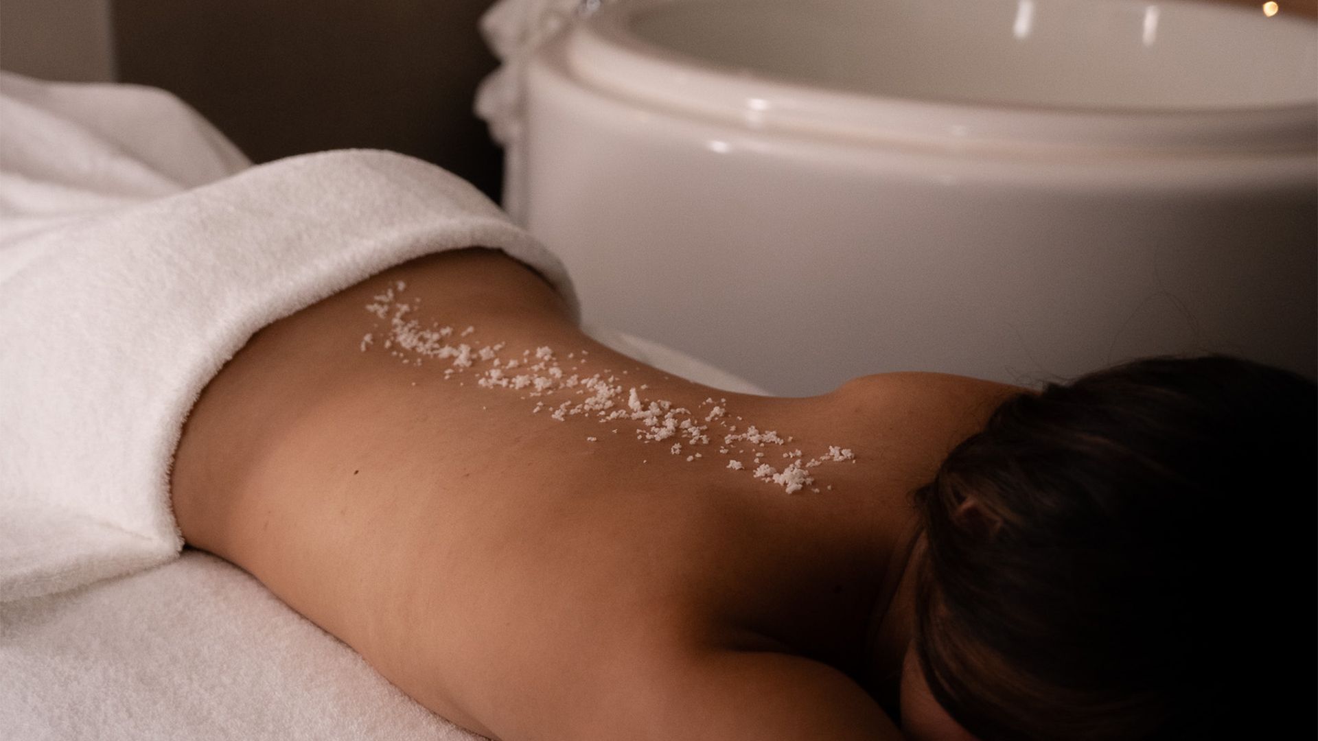 2.5-Hour Hunter Valley Luxury Retreat for One with Hydrolounge, Massage, Sparkling & Chocolates 3