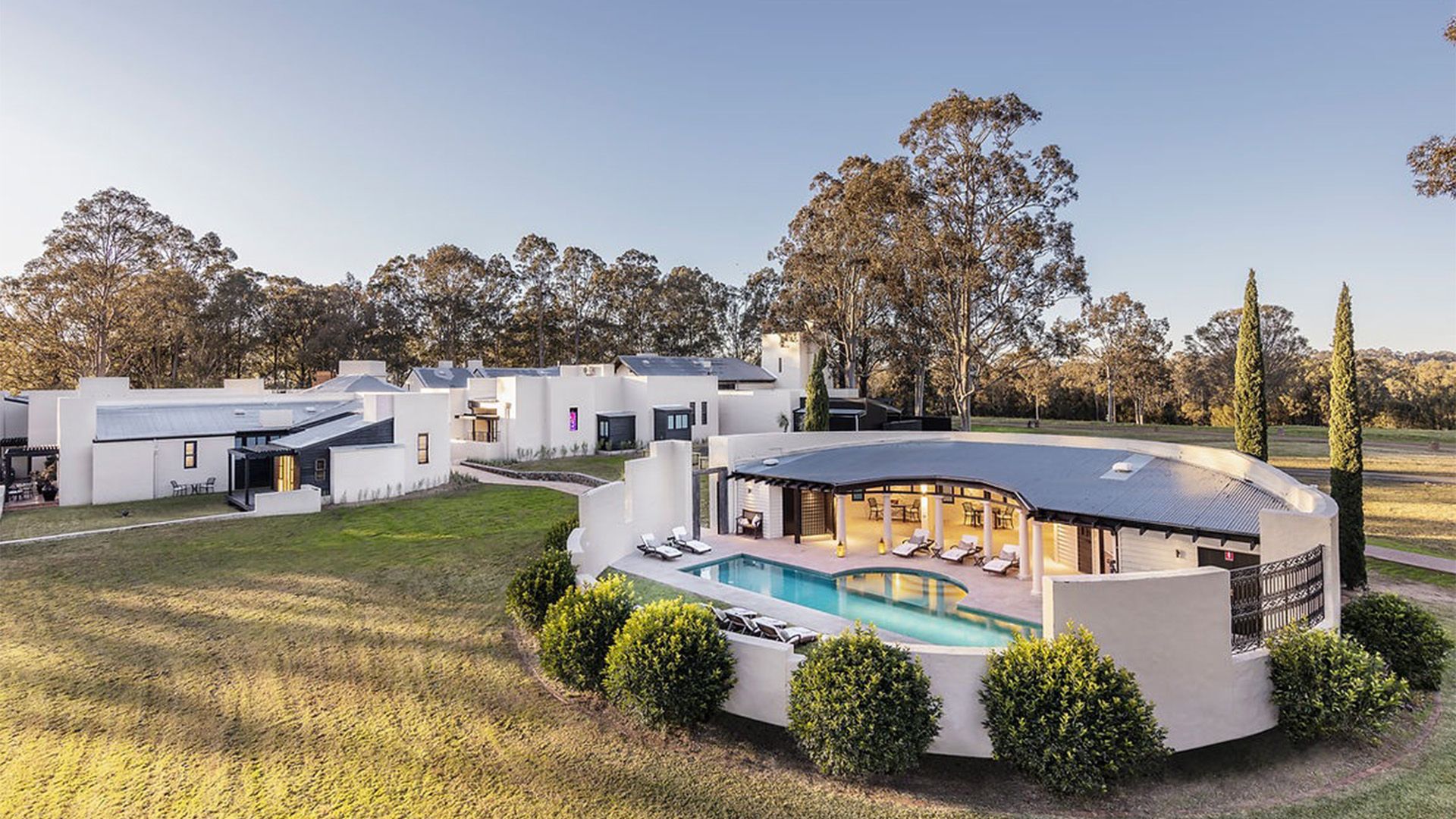 Hunter Valley Spanish-Inspired Luxury Lodge with Acclaimed Restaurant & Whiskey Distillery