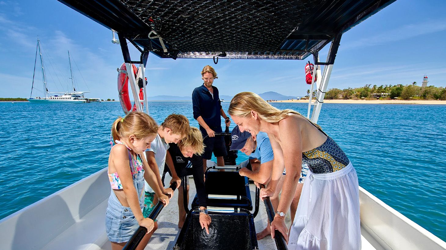 Great Barrier Reef Low Isle Cruise with Snorkelling Equipment, Tropical Lunch & Glass of Sparkling 8