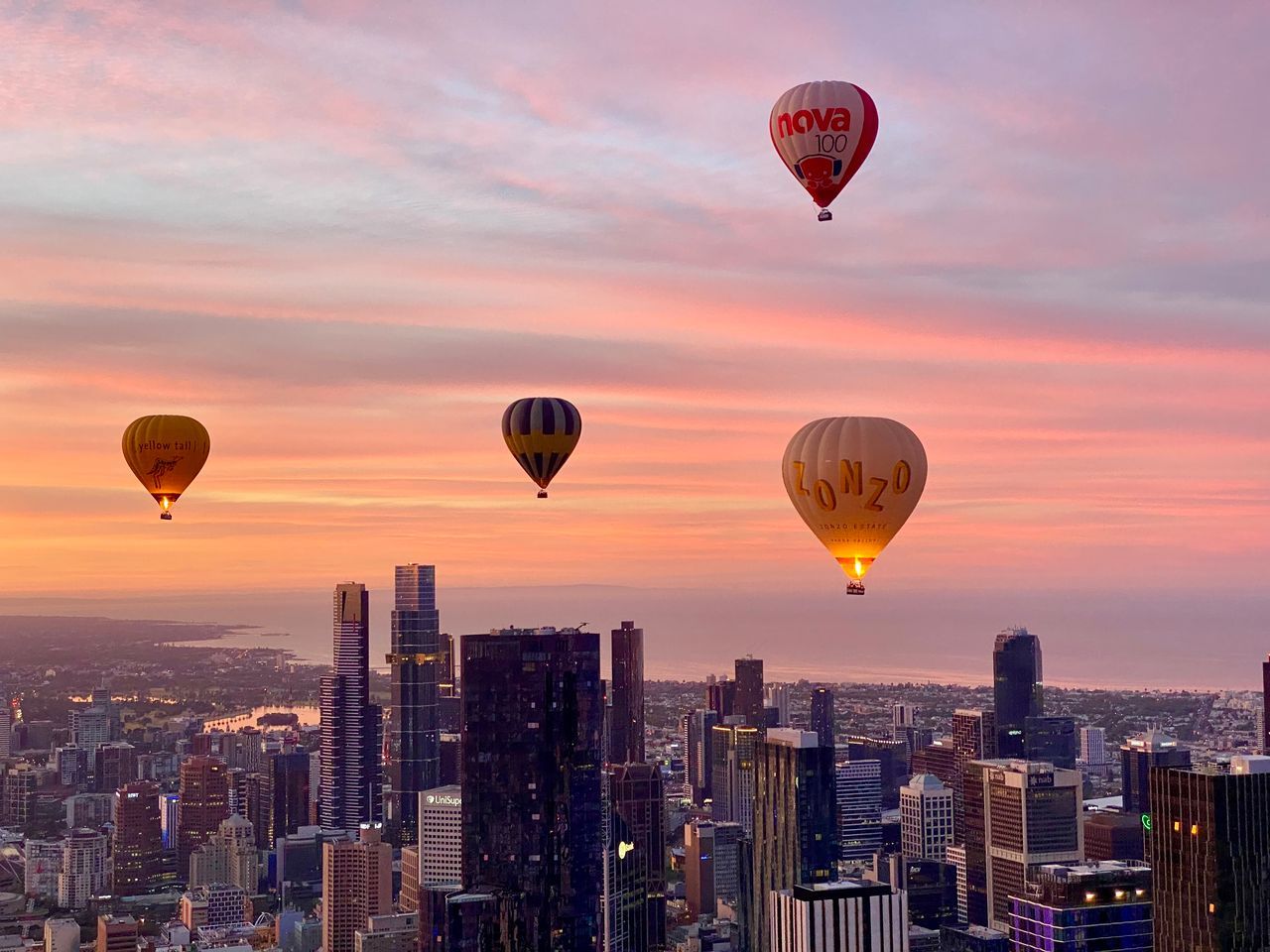Sunrise Bucket List Hot Air Balloon Flight over CBD with Complimentary In-Flight Photos 7