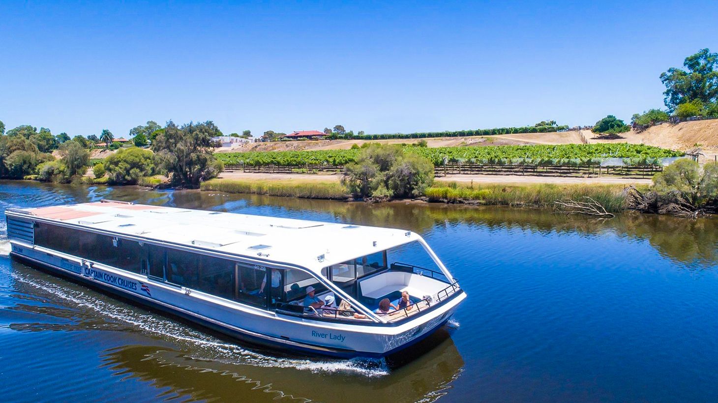 Full-Day Swan Valley Gourmet Wine Cruise with Welcome Drink & Platter Lunch 1