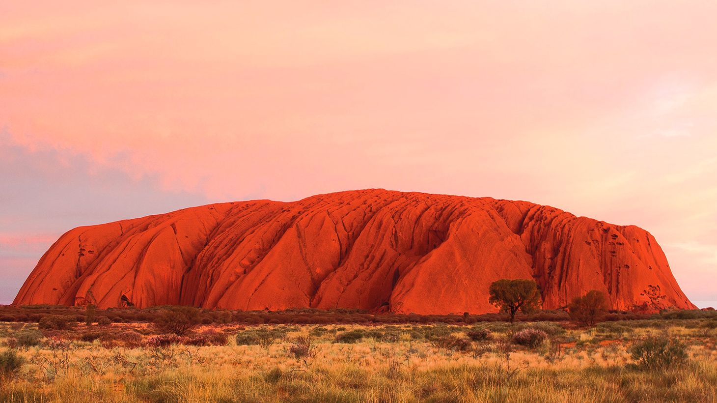 Erleben Sie den majestätischen Uluru bei Sonnenaufgang und Sonnenuntergang mit Sightseeing-Pass für zwei Halbtagestouren 3