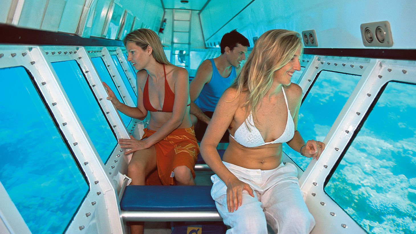 Full-Day Outer Barrier Reef Snorkelling Tour with All Equipment & Tropical Lunch 4