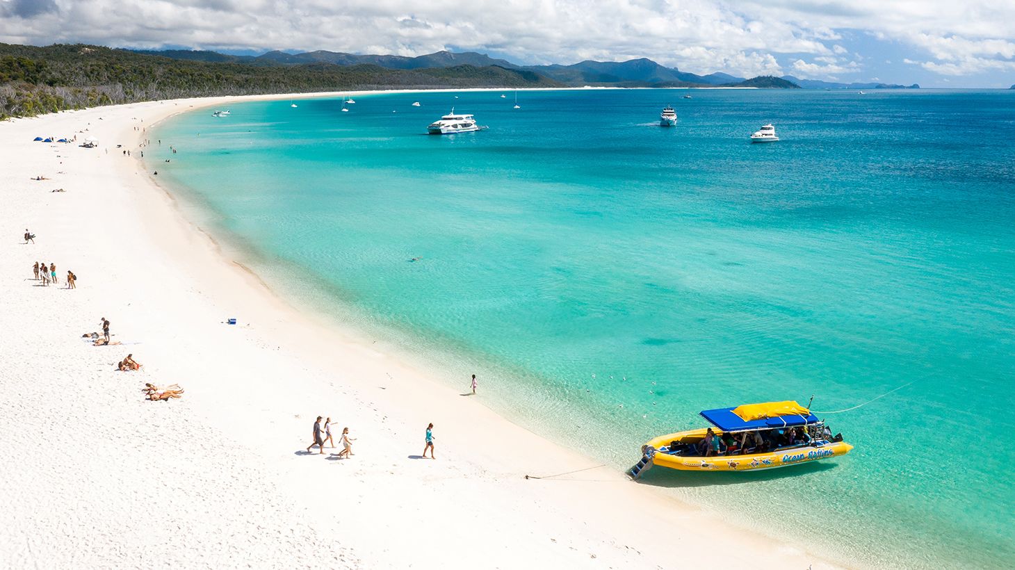 Full-Day Whitehaven Beach & Hill Inlet Snorkelling Adventure Tour with Snorkel Equipment & Transfers