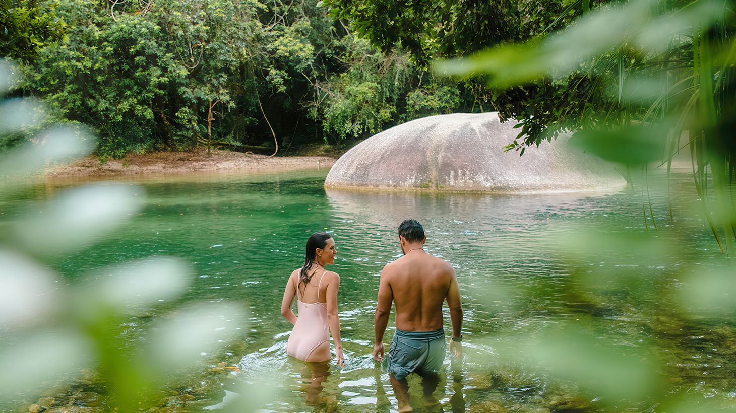 Full-Day Waterfalls Tour with Lunch, Snacks & Return Transfers 8