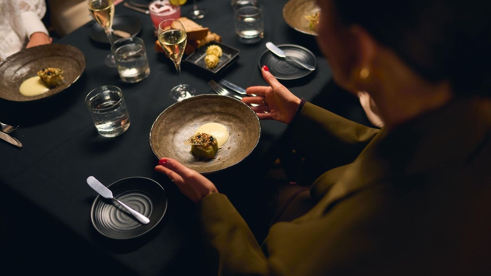 Three-Course Dinner at Eureka 89 Altitude Restaurant with Melbourne Skydeck Access 1