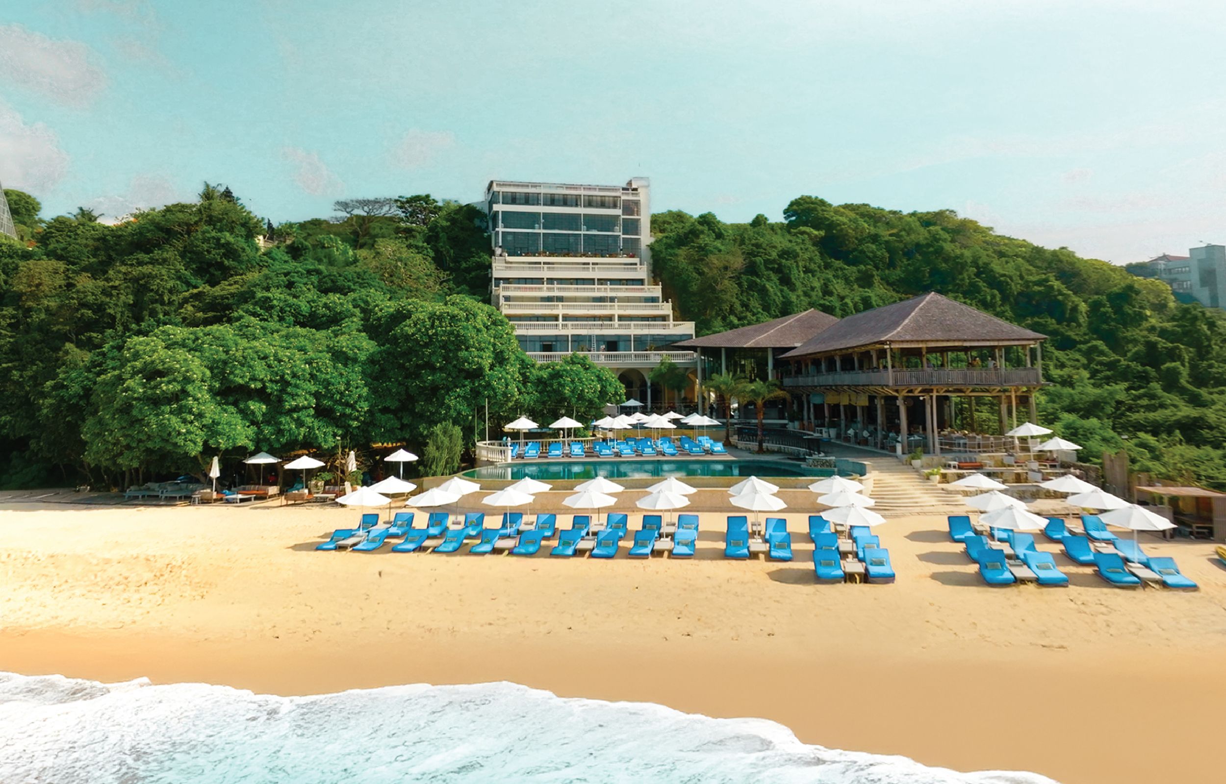 Nusa Dua Beach Club Day Pass with Pool Access, Daybed, Food & Drinks