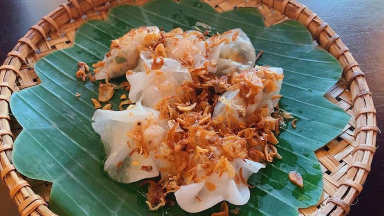 2.5-Hour Hoi An Evening Food Tour with Tastings & Hotel Transfers 2