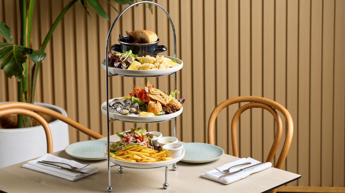 Sirromet Wines Seafood Feast For Two with Premium Wine Tasting 1