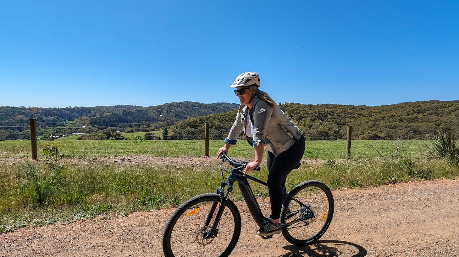 Six-Hour Self-Guided Ebike Tour with Winery Lunch 2