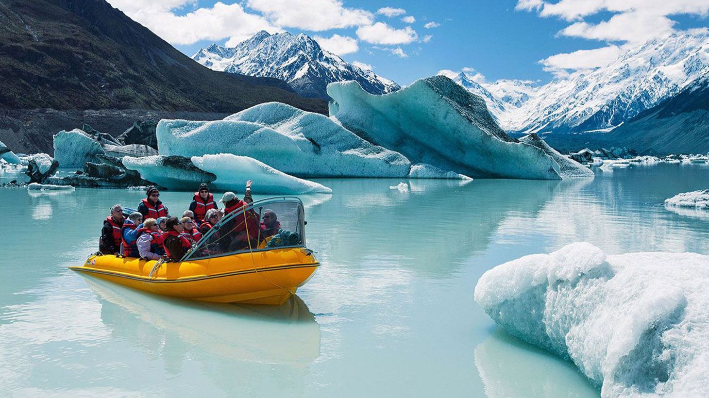 Roundtrip Scenic Flight from Queenstown to Mt. Cook with Alpine Walk & NZ's Only Glacial Boat Tour