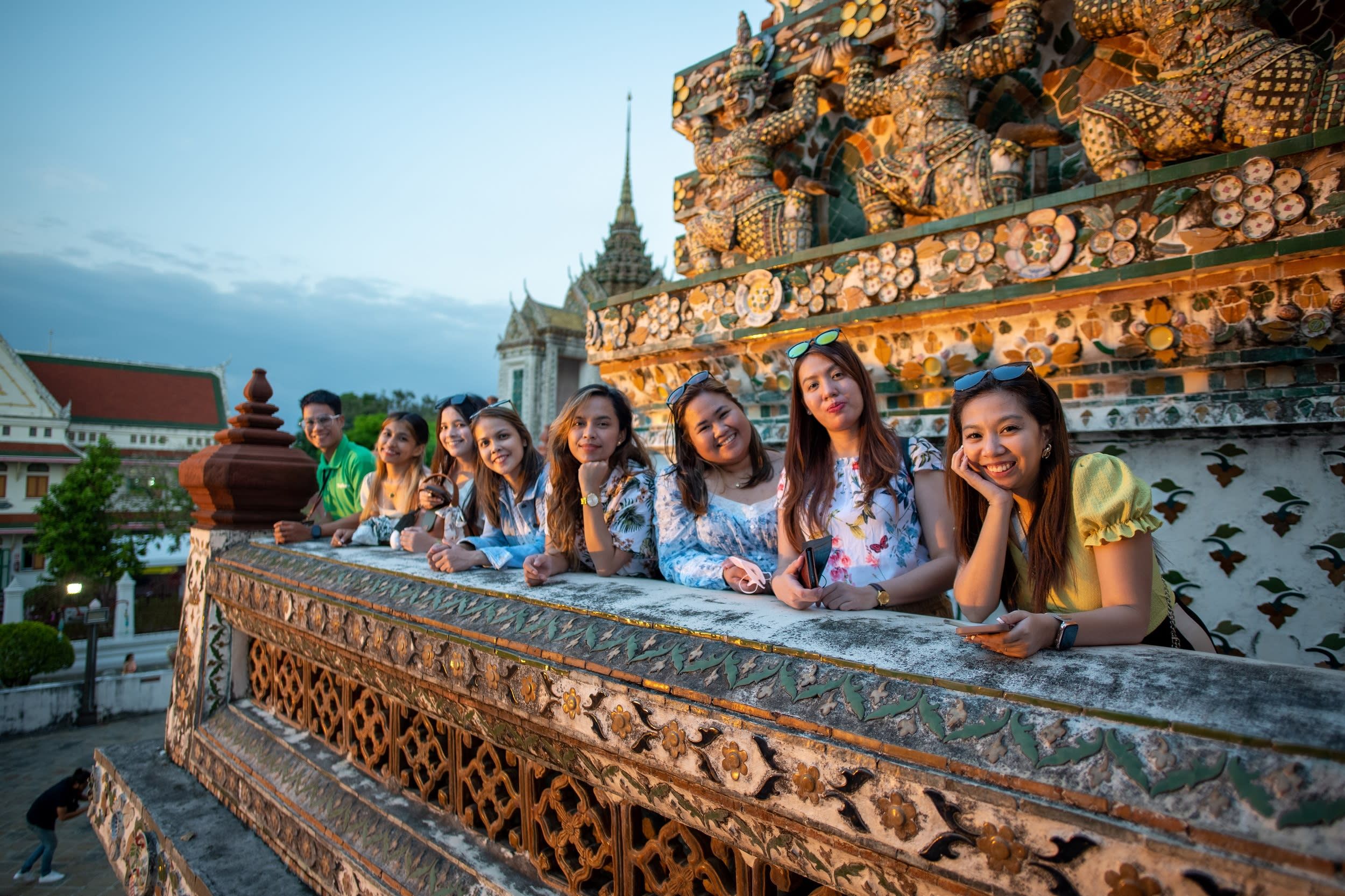 Bangkok-Nachttour: Wat Arun, Wat Pho, Chinatown & Tuk-Tuk-Abenteuer 6