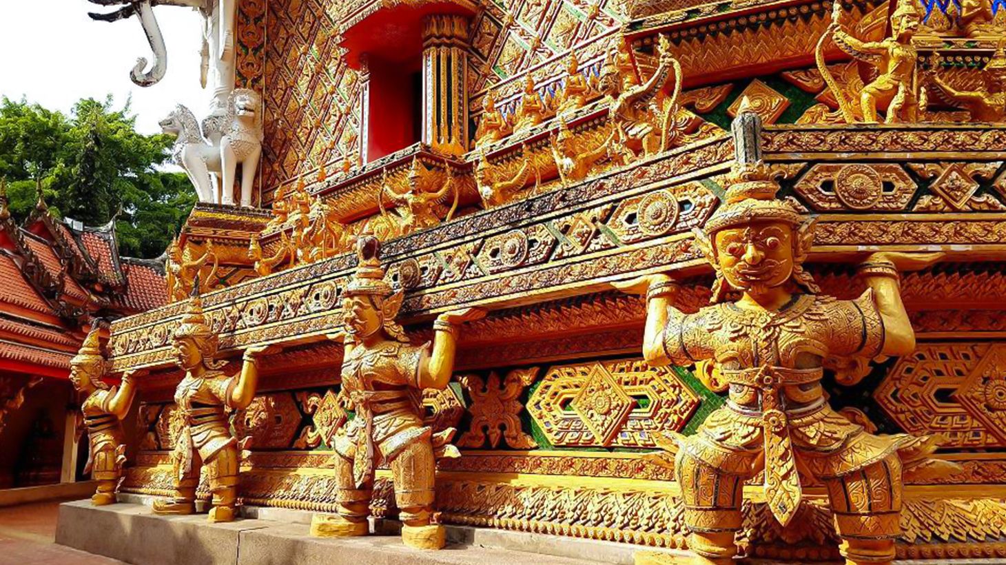 Discover the Tranquil Beauty of Buddhist Architecture on an Awe-Inspiring Three Temples Private Guided Tour 7