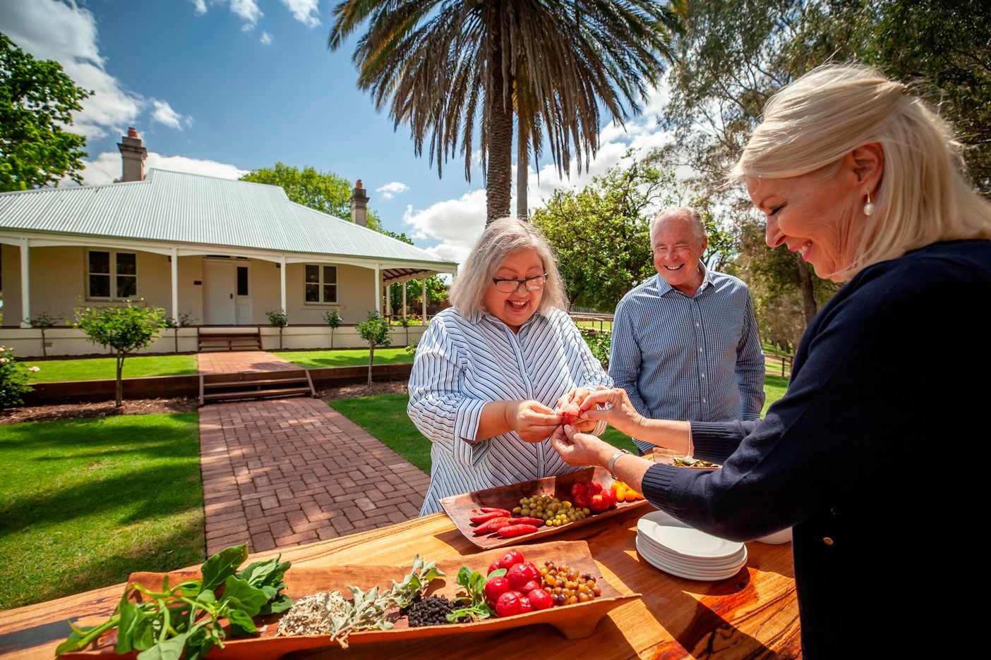 One-Hour Bush Tucker Tasting & Talk from Noongar Elder 4