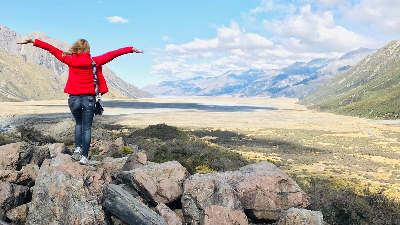 Aoraki / Mount Cook Full-Day Small Group Tour from Queenstown