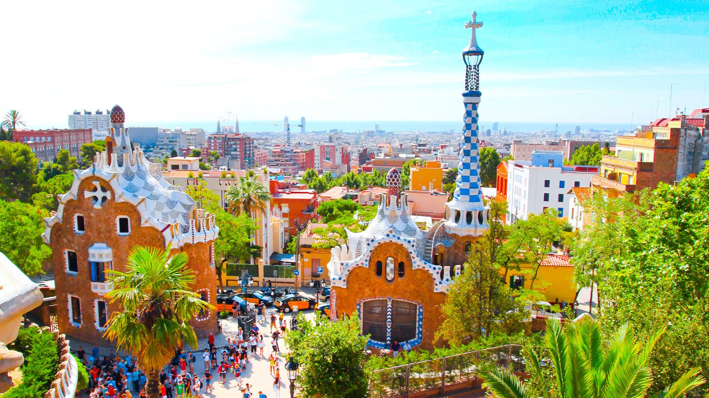 Visite privée d’une demi-journée consacrée à Antoni Gaudí avec entrée au Park Güell et à la Sagrada Familia 2