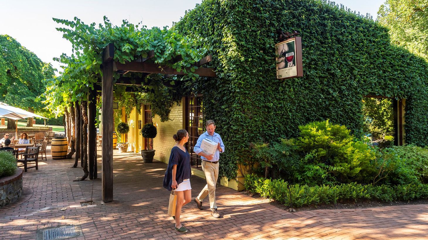 Yalumba Winery & Cooperage Tour with Tastings 4