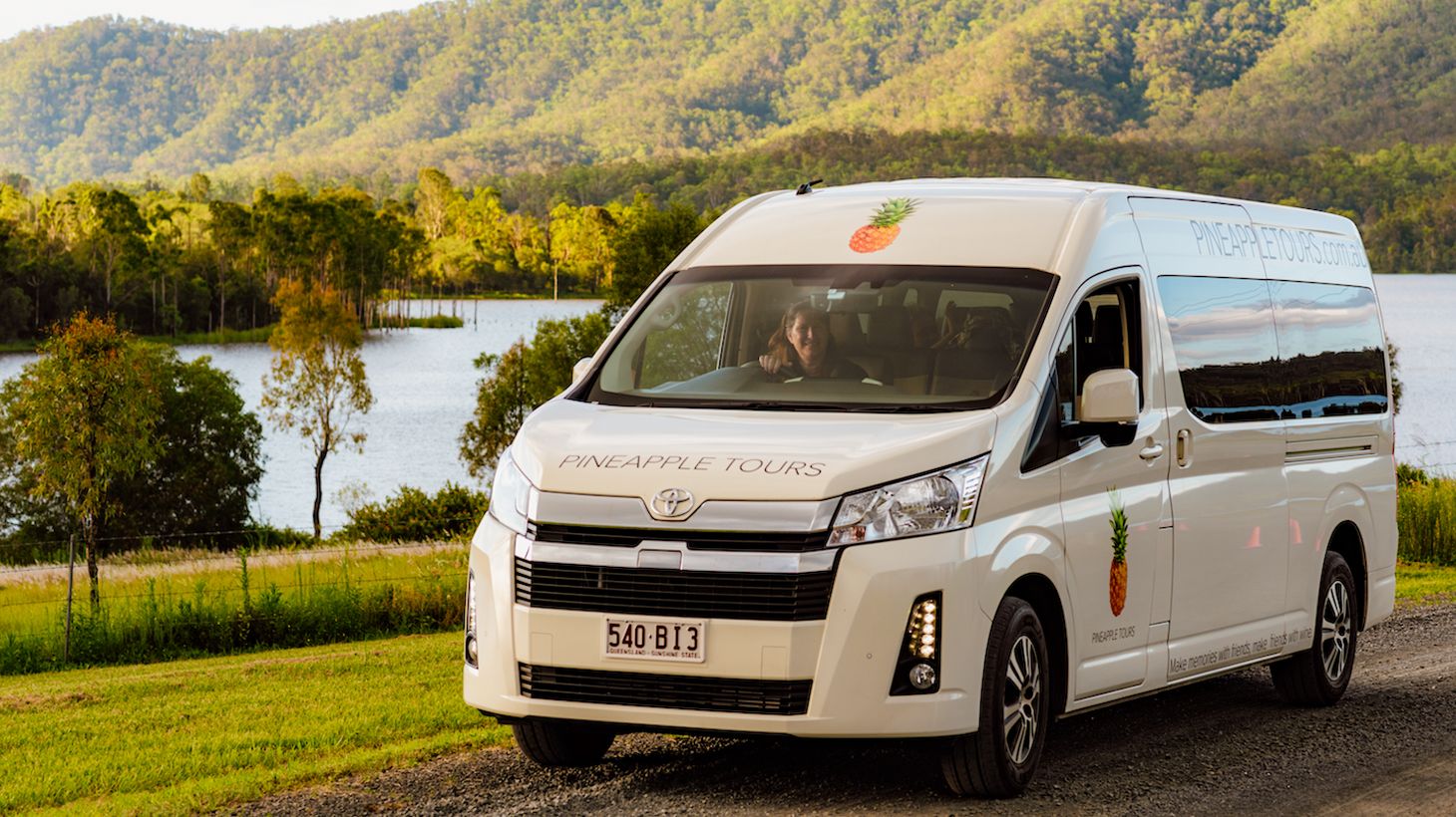 Full-Day Mount Tamborine Winery Tour to Four Venues with Two-Course Lunch & Return Transfers 8