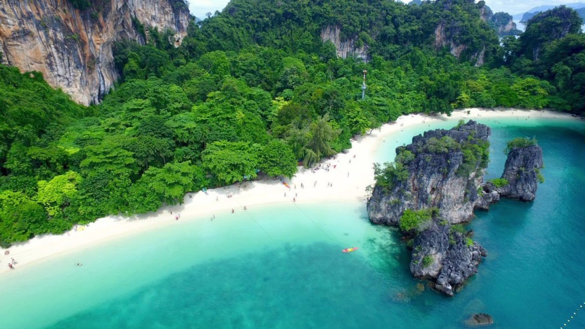 Hong Island Half Day Speedboat Tour by Sea Eagle