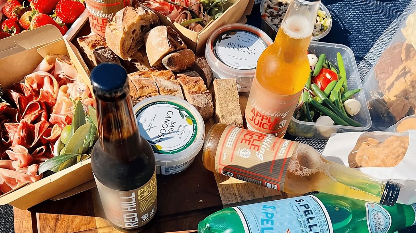 Four-Hour Mornington Peninsula Self-Guided Mystery Picnic Trail with Hot Drink for Two