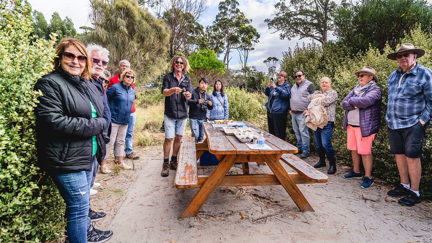Full-Day Bruny Island Sightseeing with Lunch, Local Tastings & Cape Bruny Lighthouse Tour 4