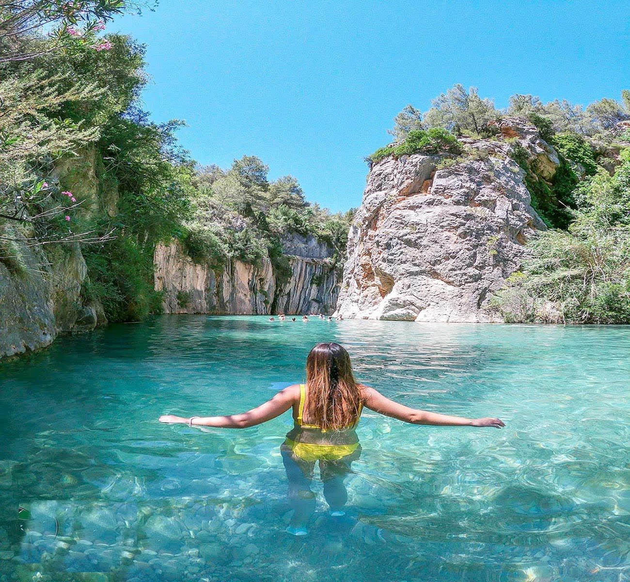 From Valencia: Montanejos Thermal Spring & Girlfriend Waterfall
