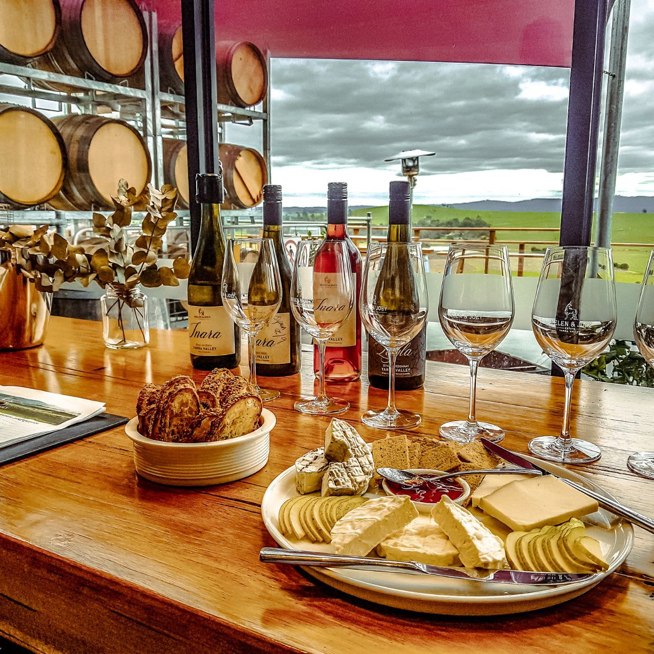 Relaxed Half Day Yarra Valley Wine Tour from Melbourne