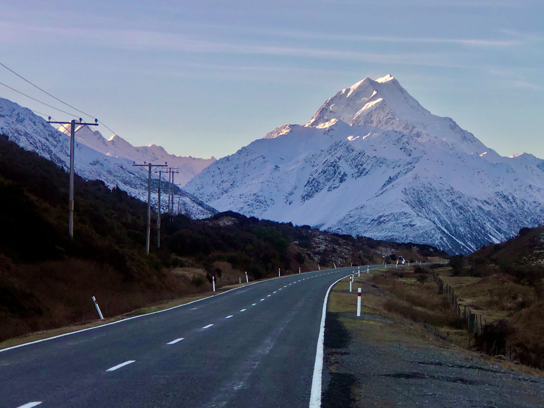 Aoraki/Mount Cook & Tasman Glacier Full-Day Small Group Tour