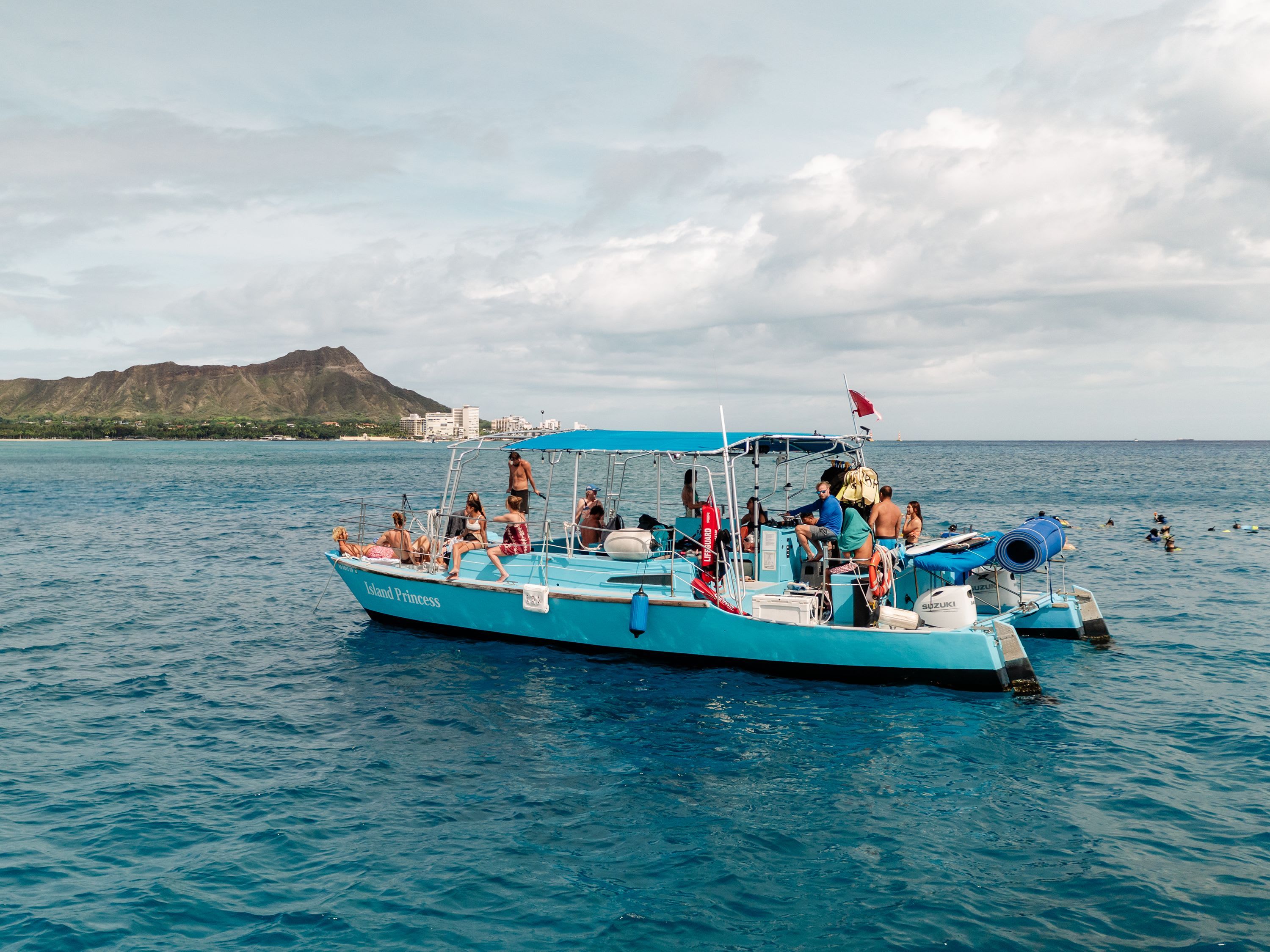 Waikiki Turtle Canyon Snorkeling Tour 