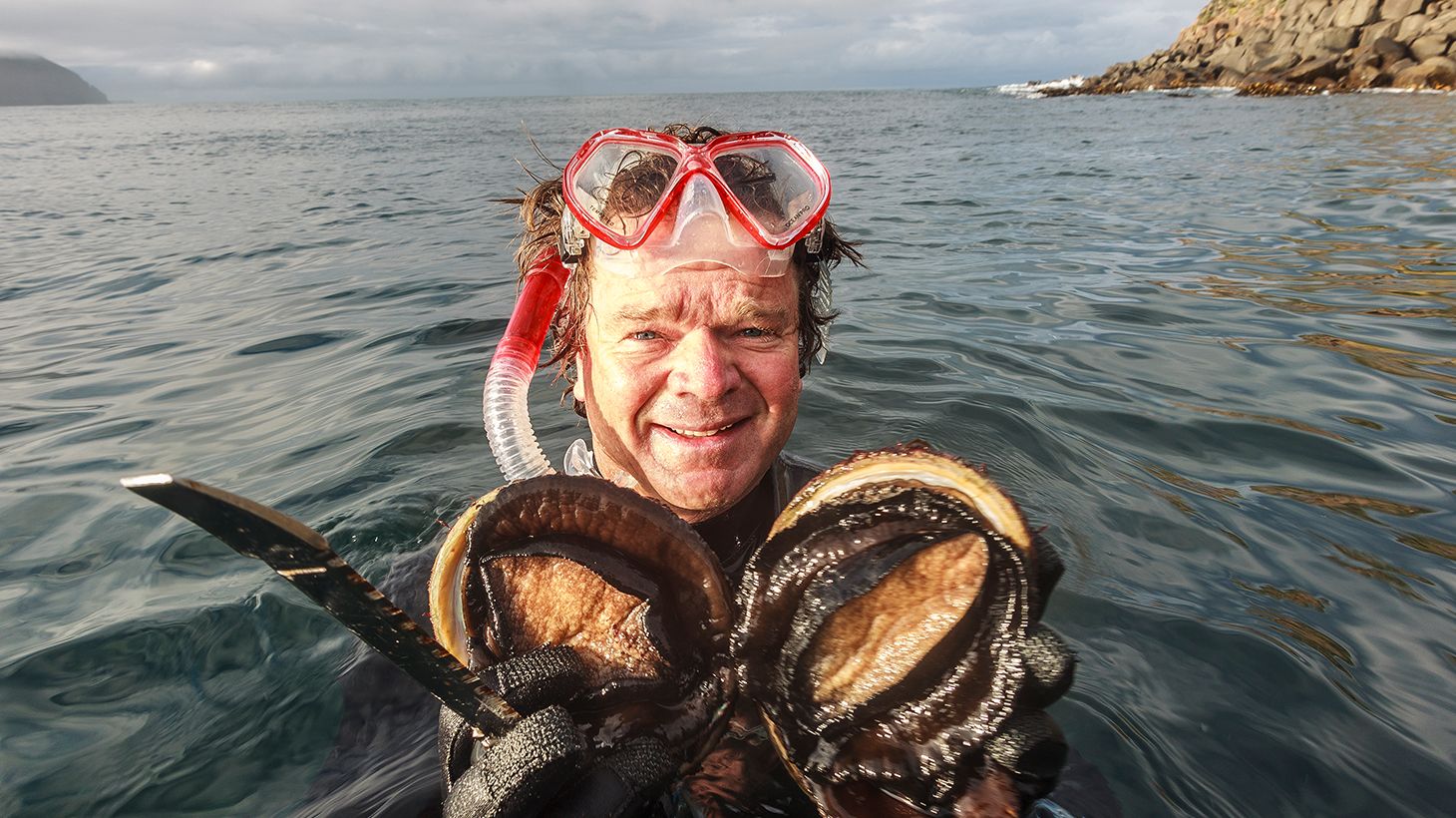 Full-Day Seafood Cruise with Freshly Caught Wild Abalone, Gourmet Lunch & Drinks 5