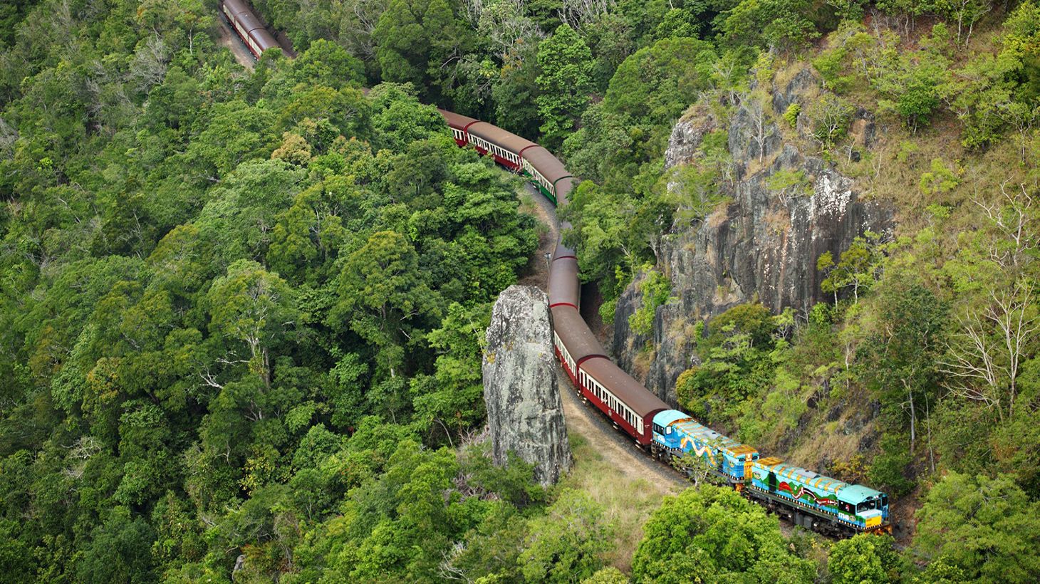 Kuranda Skyrail & Gold Class Scenic Rail Pass with Drinks & Roundtrip Hotel Transfers 3