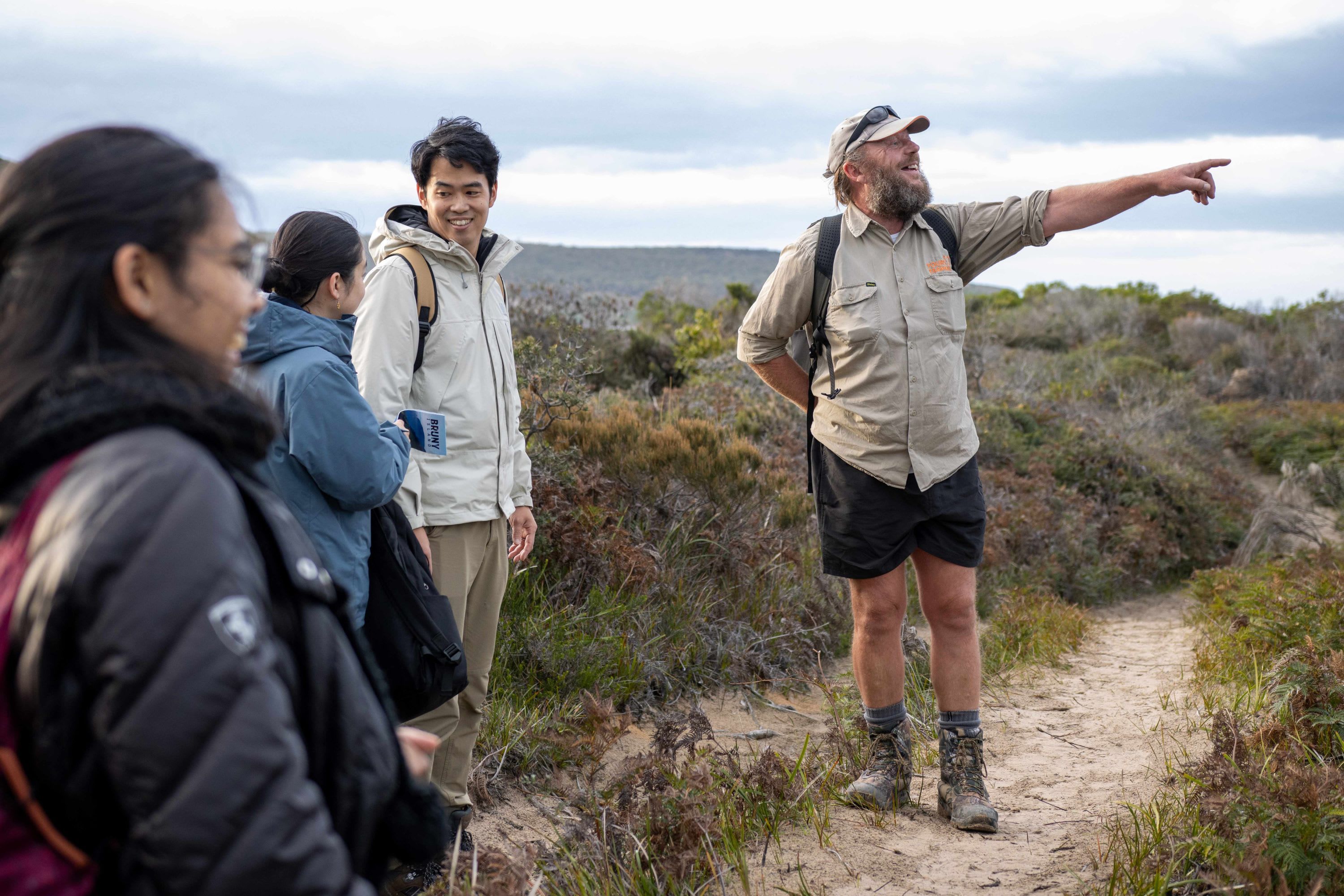 Hobart:  Bruny Island Adventure - Hike, Highlights & Tastes 5