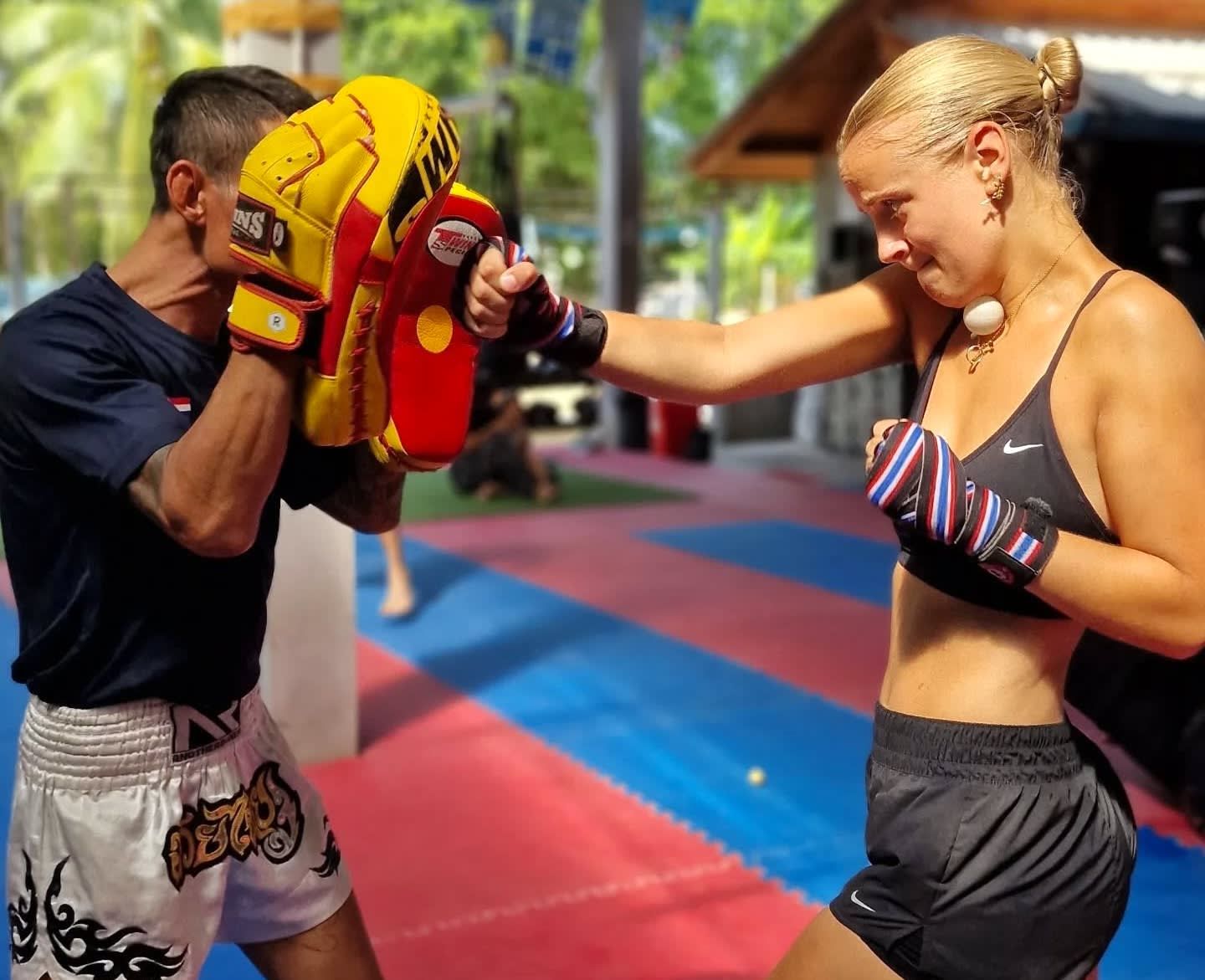 Cours d’initiation à la boxe muay-thaï pour débutants à Koh Phangan