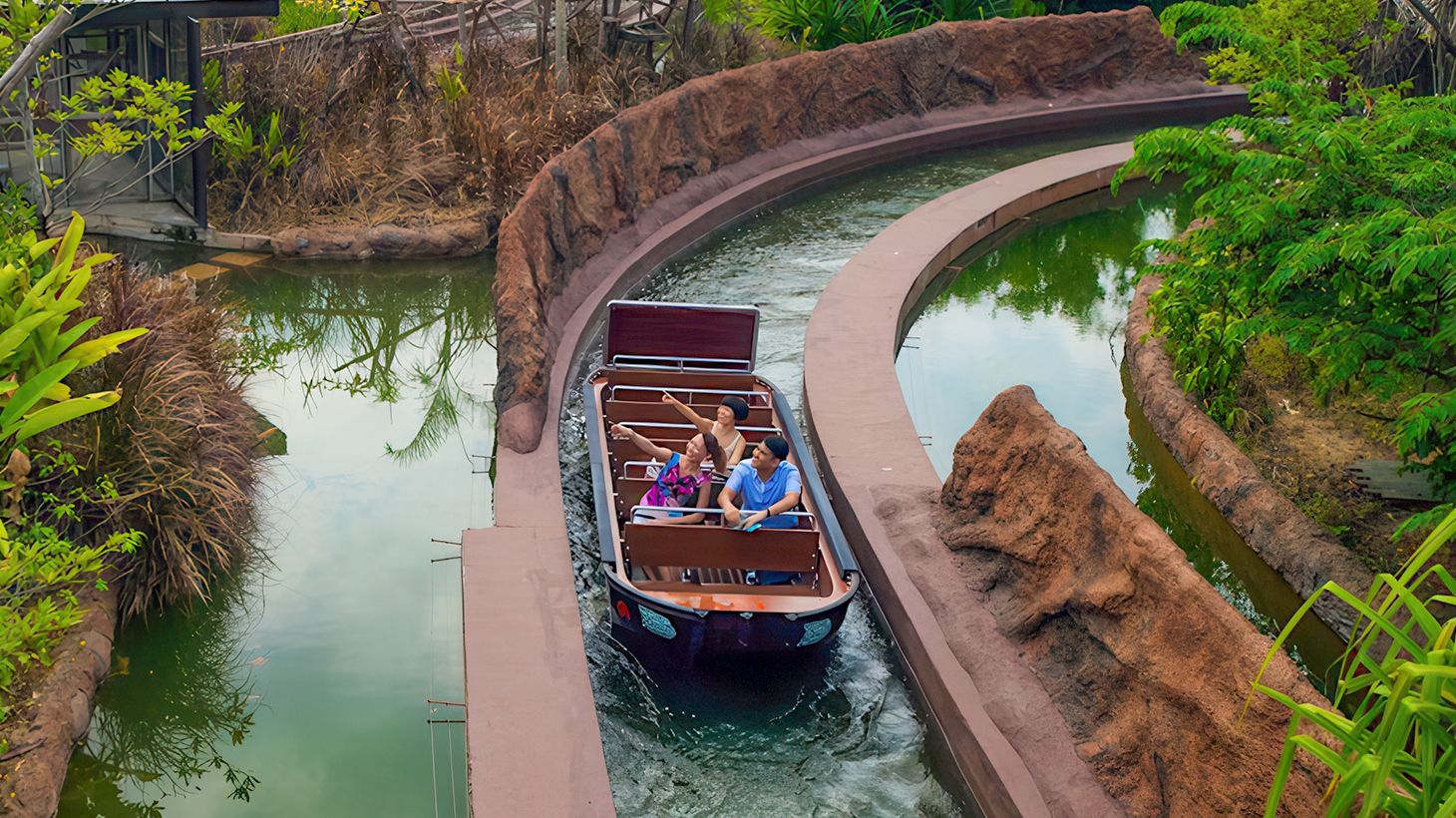 Half-Day River Wonders & Night Safari Tour with Return Transfers