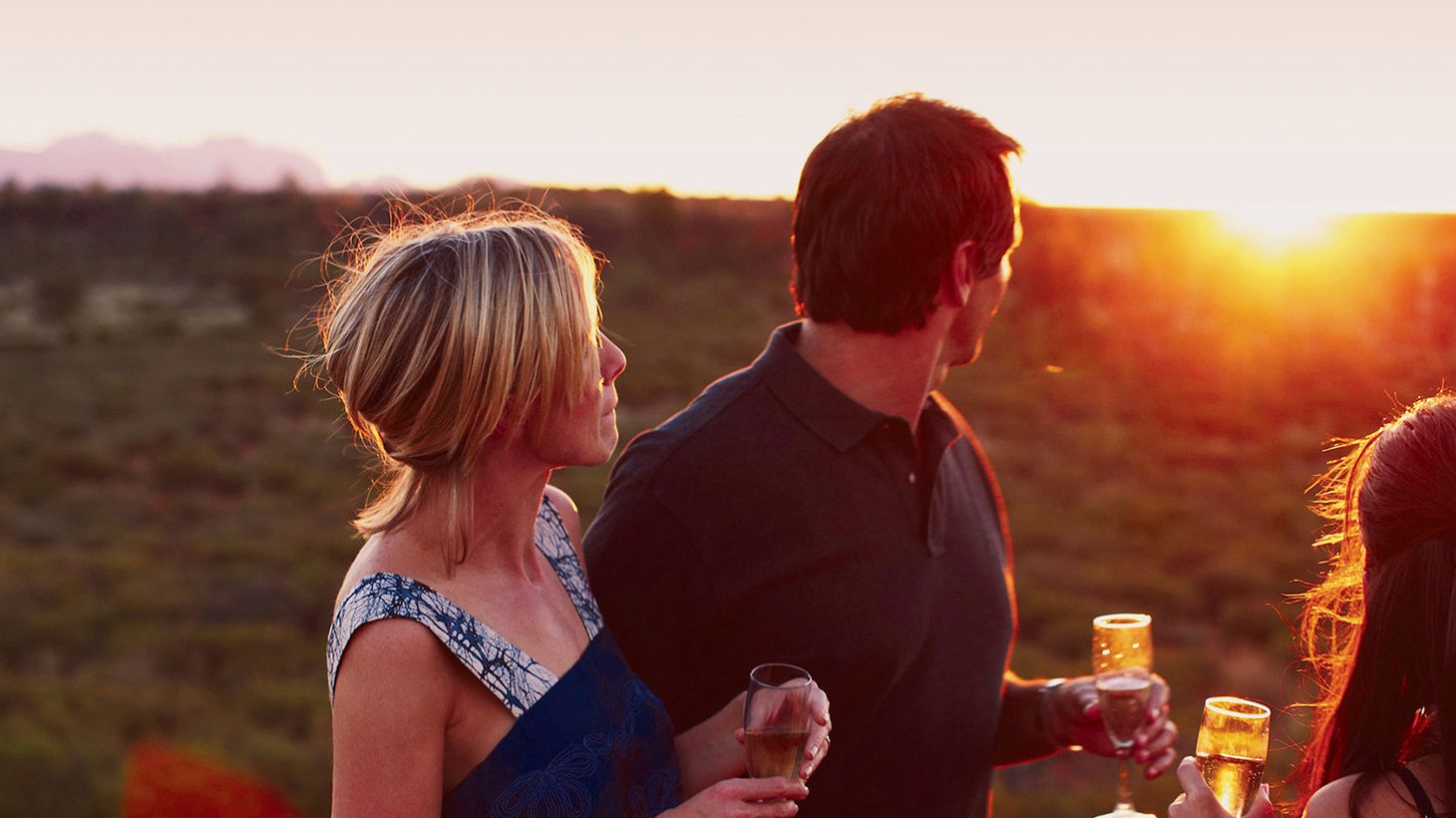 Half-Day Kata Tjuta Sunset Tour with Sparkling Wine & Transfers 2