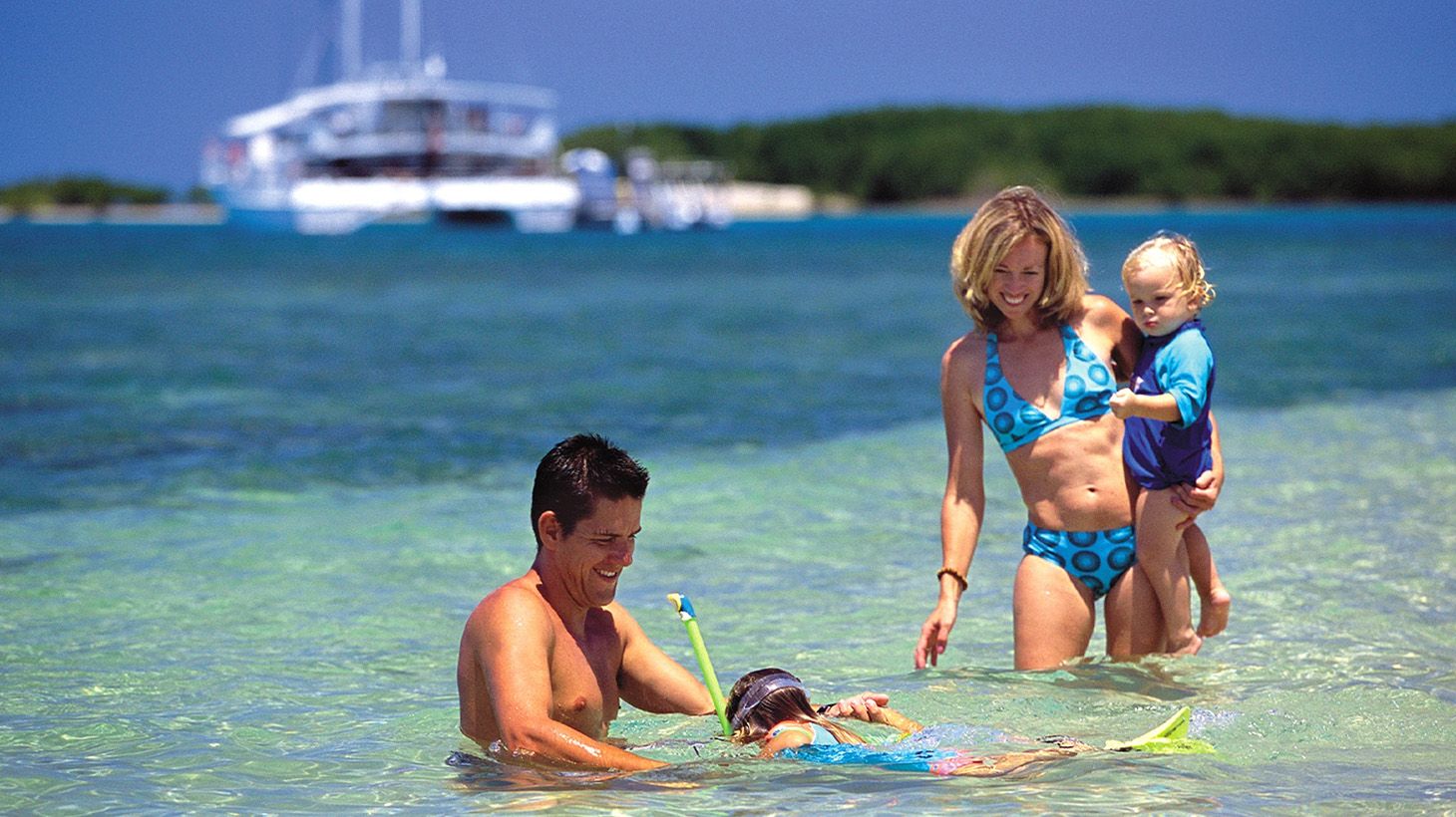 Great Barrier Reef Low Isle Cruise with Snorkelling Equipment, Tropical Lunch & Glass of Sparkling 4