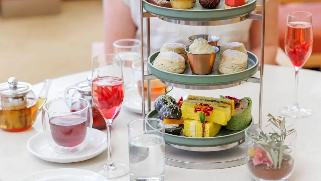 1,5-stündiger australischer Native High Tea mit Bellini im Ayers Rock Resort 2