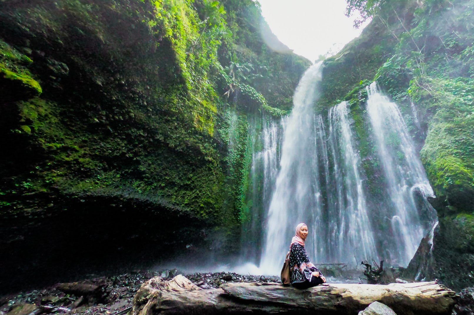 Lombok Waterfalls and Monkey Forest Private Day Tour 3