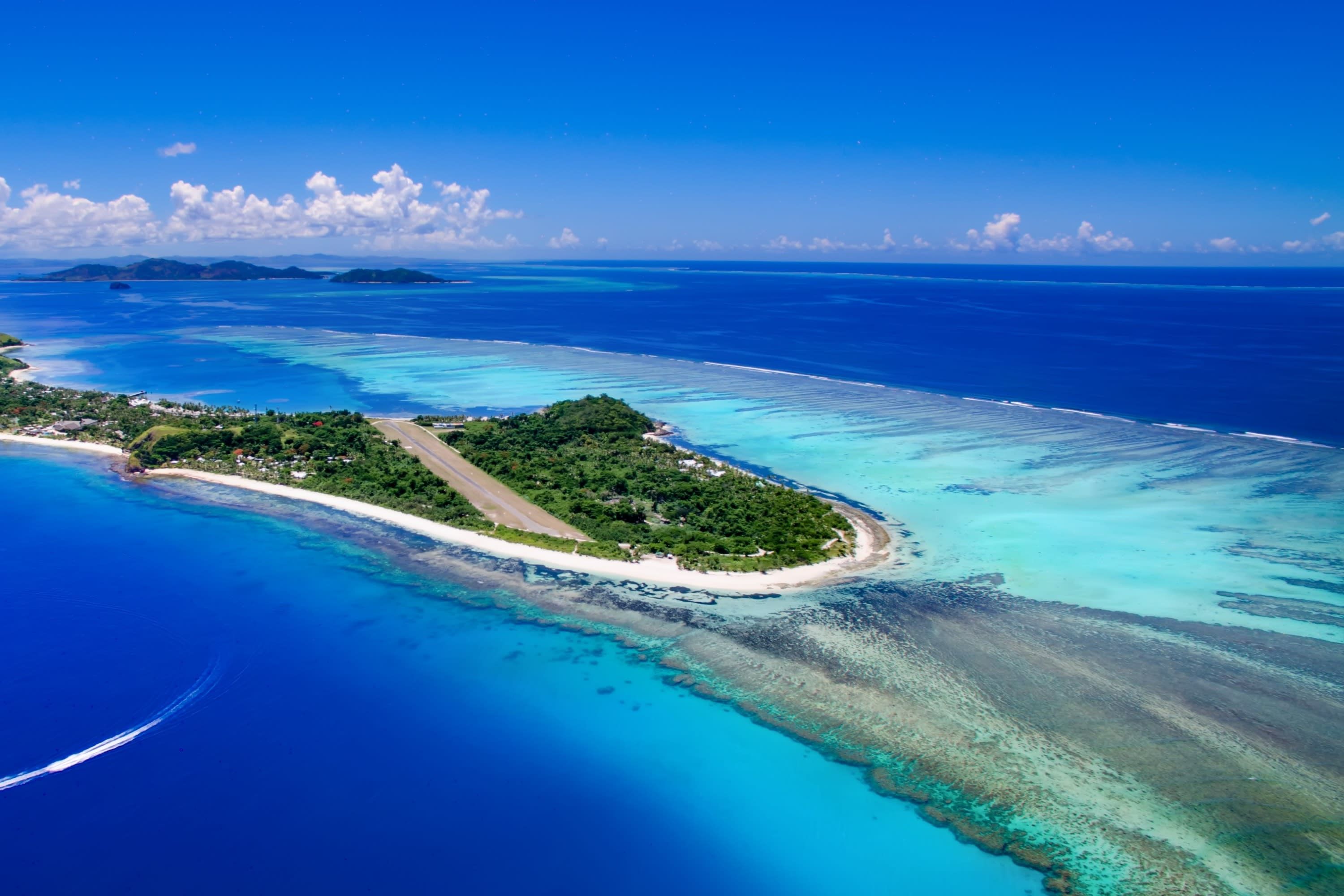 Mana Island Day Cruise in Fiji