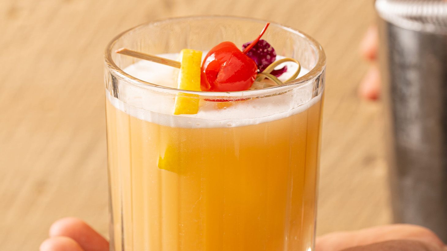 Waterfront Three-Course Dining Experience for Two with a Bottle of Wine at Harbourfront Seafood Restaurant 4