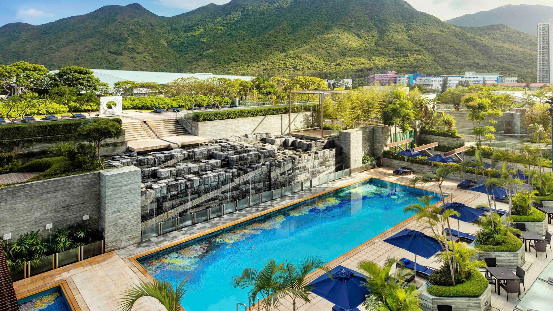 Islands District Luxury and 5 Star Hotels and Resorts - Luxury Escapes