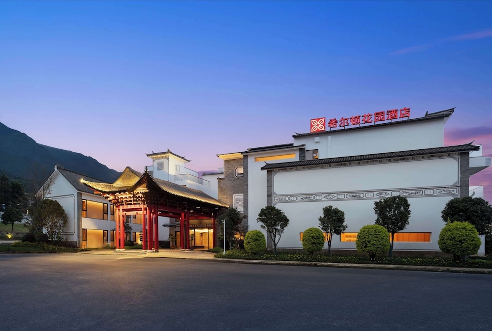 Yunnan Luxury and 5 Star Hotels and Resorts - Luxury Escapes