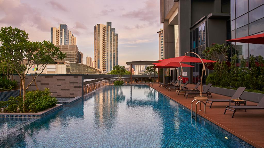 Sparkling outdoor pool at Holiday Inn Singapore Little India.
