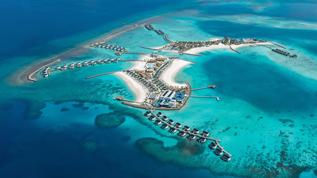 Aerial view of Centara Grand Lagoon Maldives