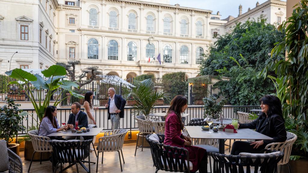 Large terrace space at Palazzo 4 Fontane 12 in the heart of Rome